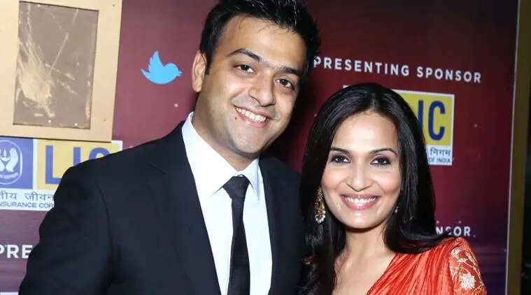 Soundarya Rajinikanth in a red embellished saree at an awards evening